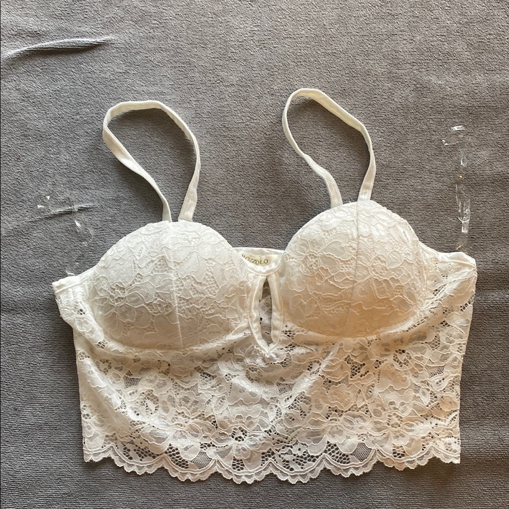 Elegant Lace Bralette in brilliant White